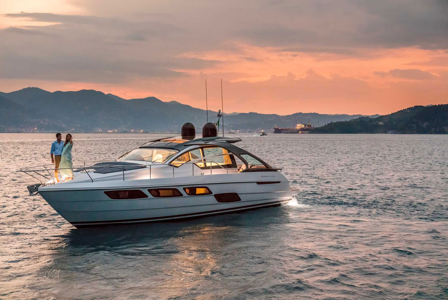 Pershing 5x